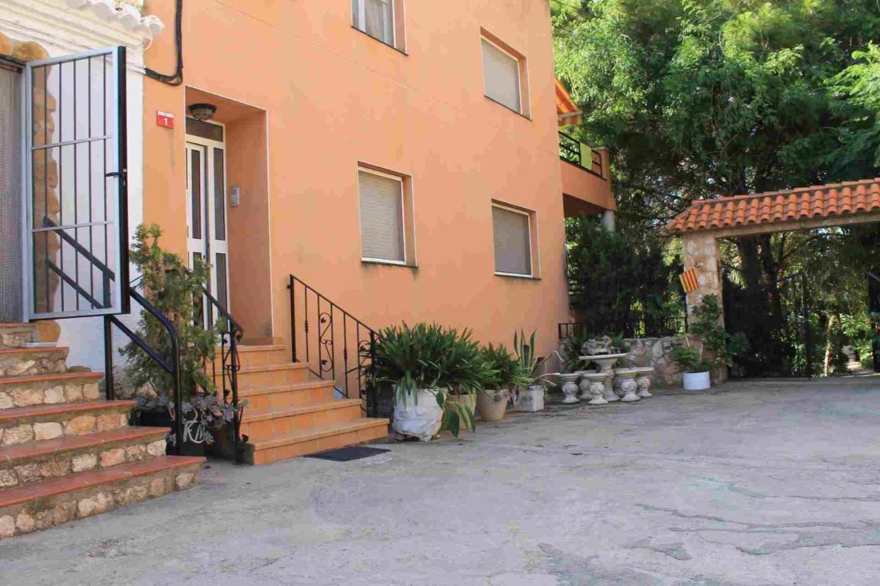 Casa Rural Complex Masia Del Tremendo Y Agroturismo Camarles 외부 사진